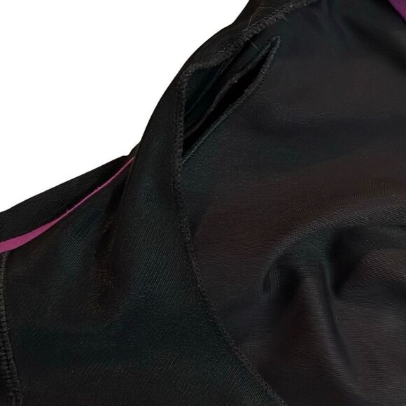 Under Armour Sports Bra - Picture 6 of 6